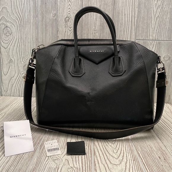 Givenchy Antigona - Picture 1 of 15